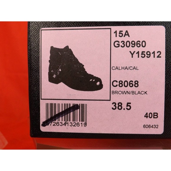 NIB CHANEL BROWN GOLD CHARMS CHAIN BLACK CAP TOE PONY HAIR ANKLE BOOTS 38.5 $2K - Picture 12 of 12